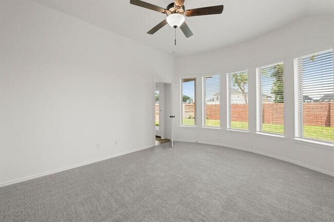 Building Photo - 10739 Blossom River Dr