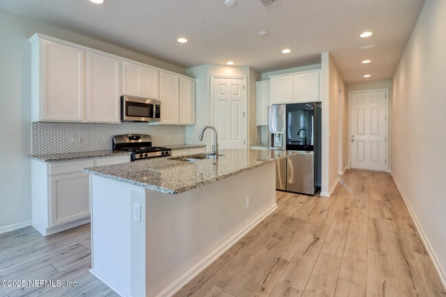 Building Photo - 53 Wards Ravine Wy