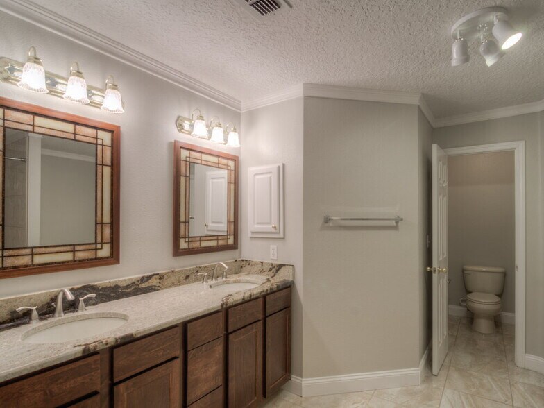 Building Photo - 253 Carolina Jasmine Ln