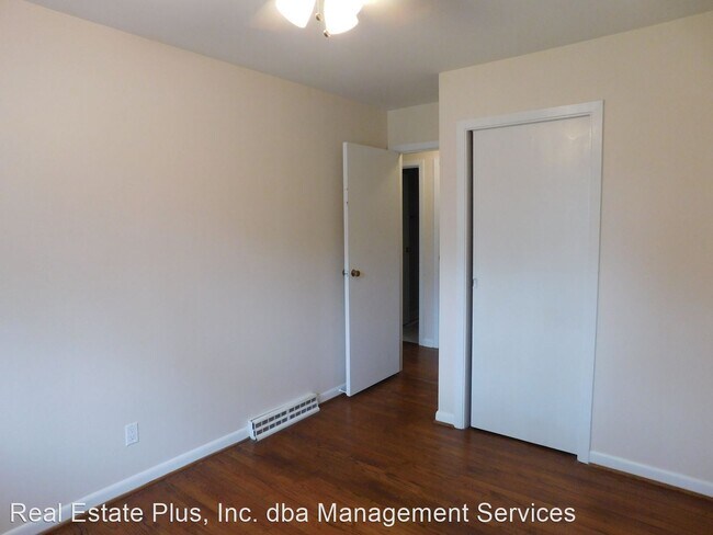 Building Photo - 3 br, 1 bath House - 3007 Old Cherry Point...