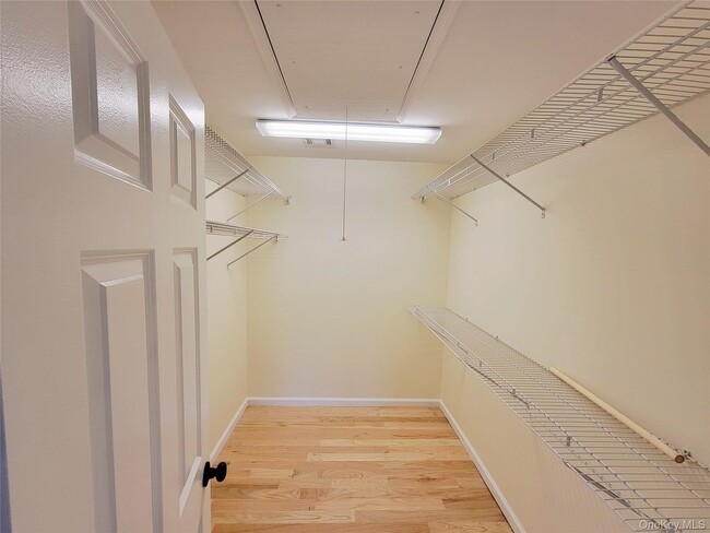 Building Photo - 41 NY-208
