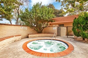 Building Photo - 6783 Alvarado Rd