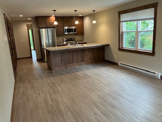 Building Photo - 618 E Grand Ave