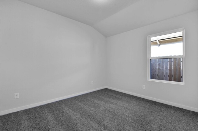 Building Photo - 18626 Etta Pnes Cir