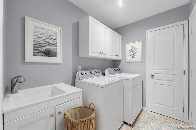 Building Photo - 23867 Stony Creek Dr