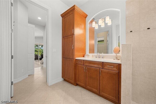 Building Photo - 7692 Cottesmore Dr
