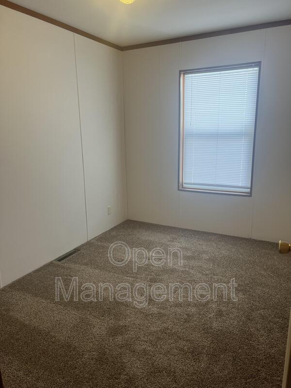 Building Photo - 3512 Kelly St