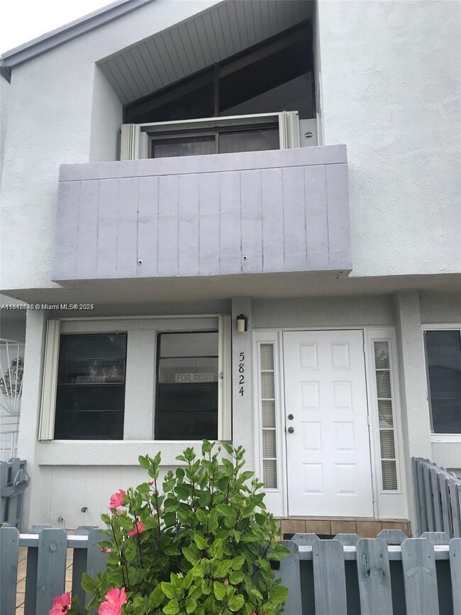 Primary Photo - 5824 W 18th Ave