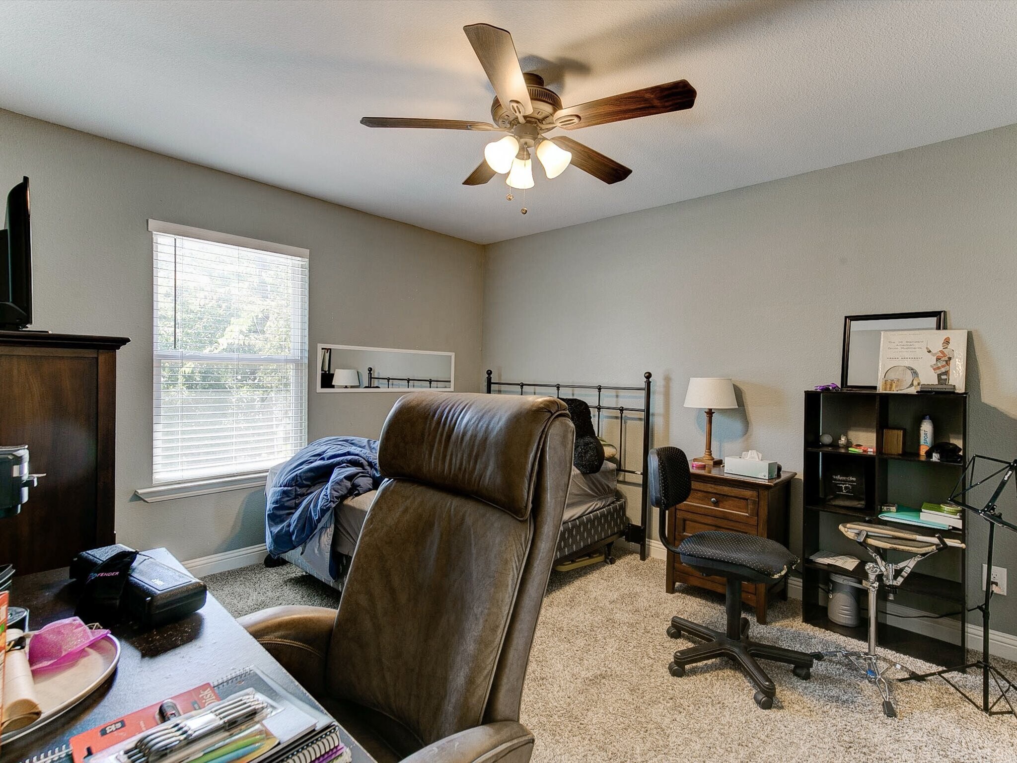 Building Photo - 2313 W Devitt St