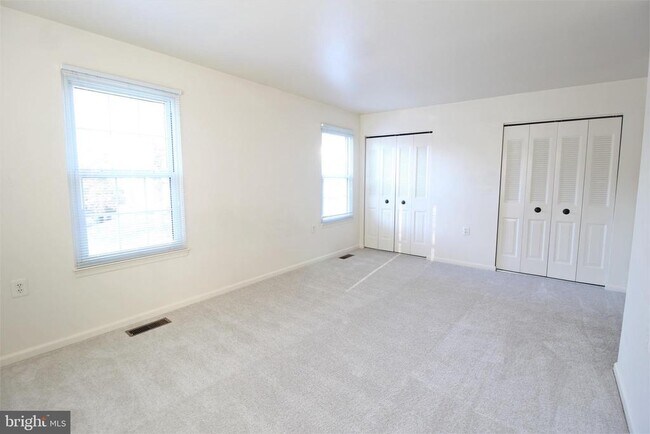 Building Photo - 3501 Aviary Way