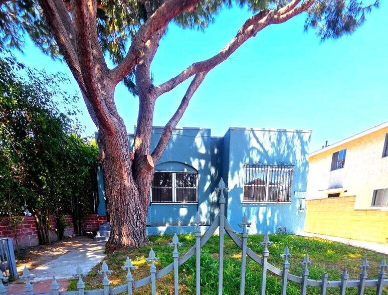 Building Photo - 2965 S Rimpau Blvd