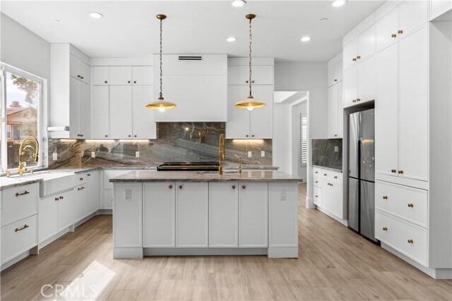 Building Photo - 2856 Eider St