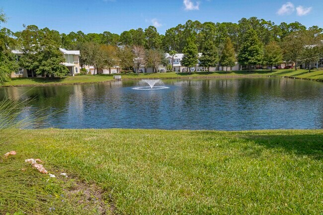 Building Photo - 175 Bayberry Cir
