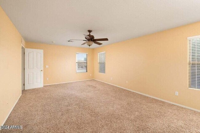 Building Photo - 2690 S Southwind Dr