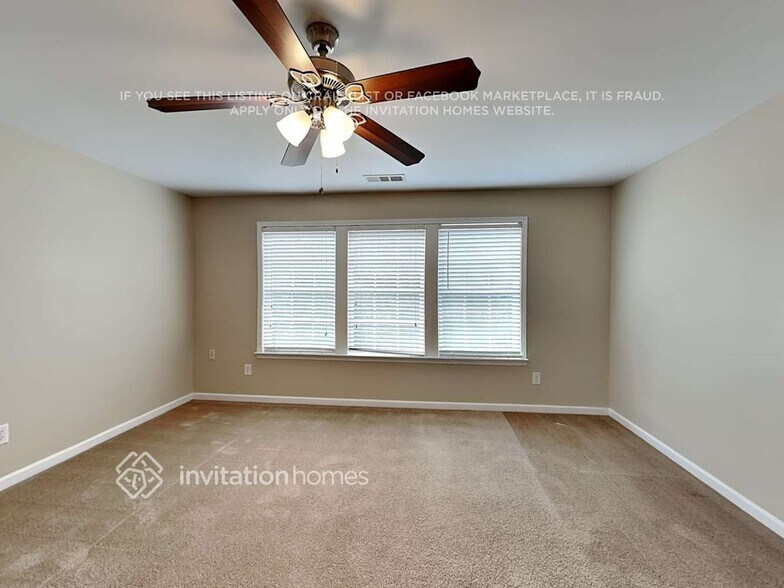 Building Photo - 1702 Sahale Falls Dr