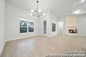 Building Photo - 136 Wildrose Hill Dr
