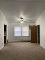 Building Photo - 327 M St