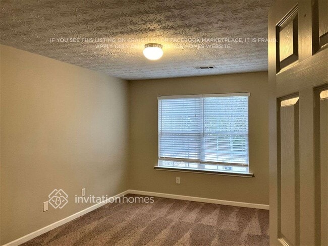 Building Photo - 5411 Skylar Creek Ln NE