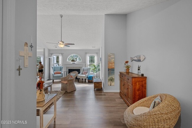 Building Photo - 102 Tiger Woods Pl