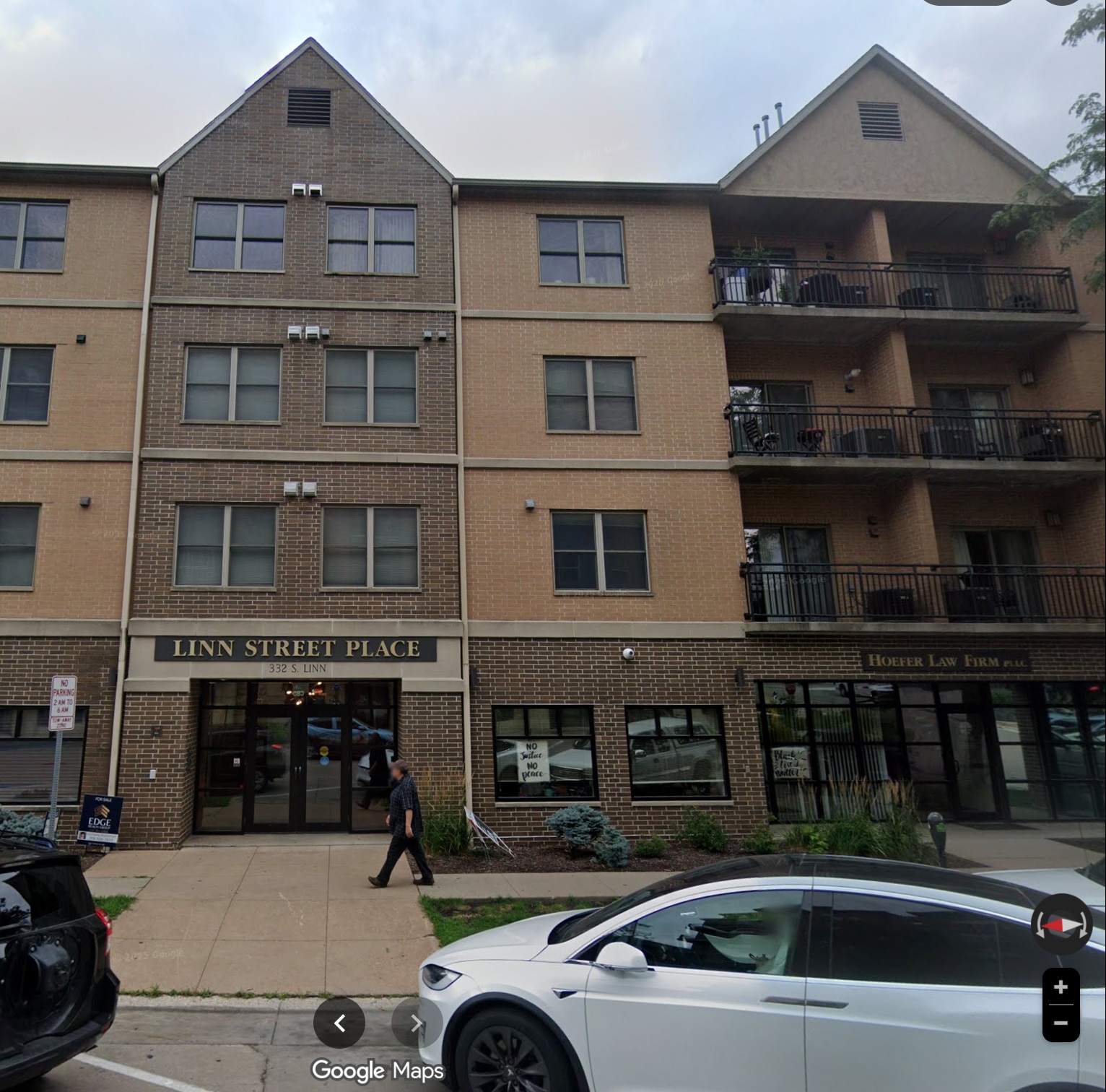 Main Entrance (S. Linn St) - 332 S Linn St