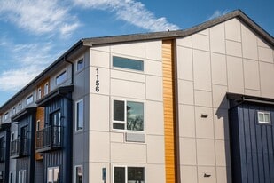 Building Photo - Vertisee Heights