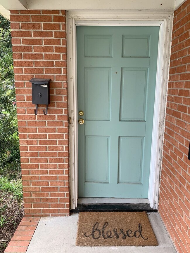 Building Photo - 107 Stancill Dr