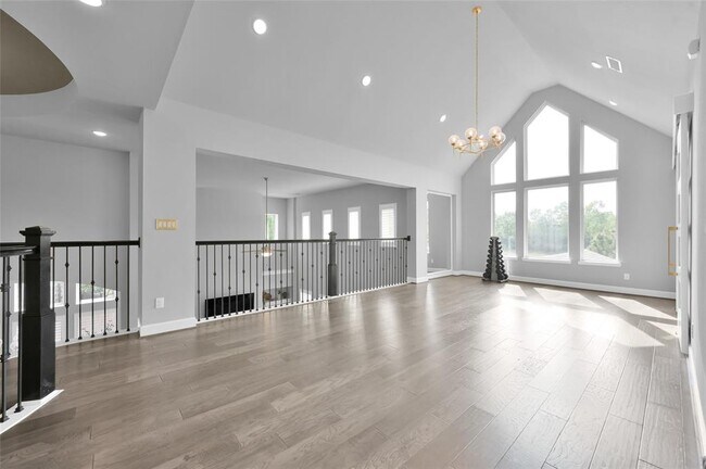 Building Photo - 33 Violet Sunset Ln