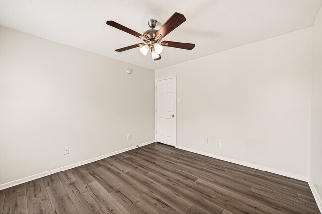 Building Photo - 25135 Florina Ranch Dr