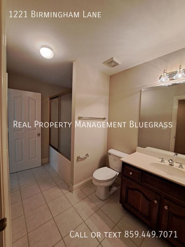 Building Photo - 1221 Birmingham Ln
