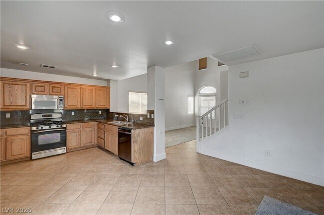 Building Photo - 9985 Big Bow Springs Ct