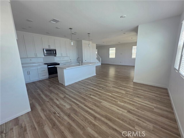 Building Photo - 2860 Sapphire Rd