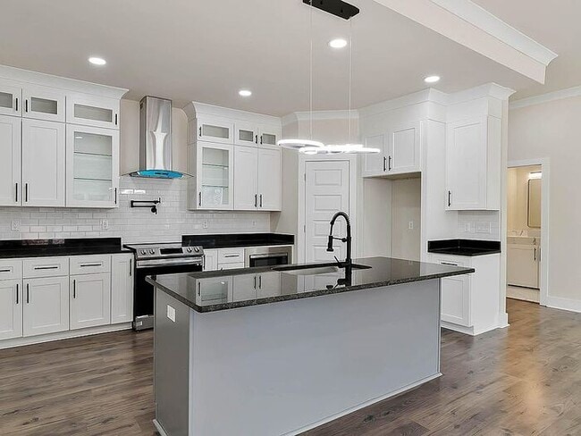 Building Photo - Build Equity While Leasing - Lease and Own from Day One!