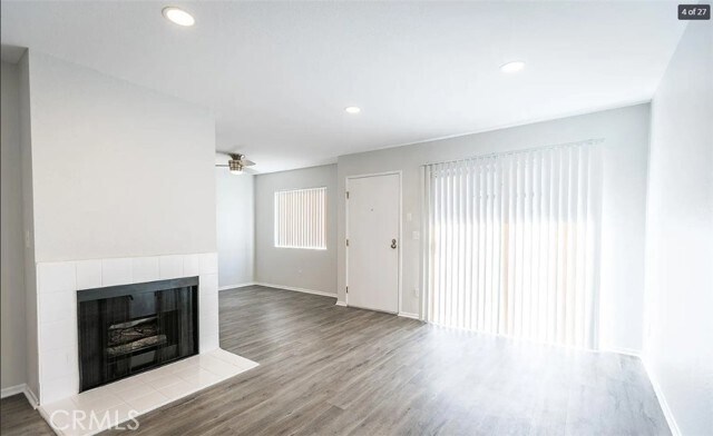 Building Photo - 4406 Cahuenga Blvd