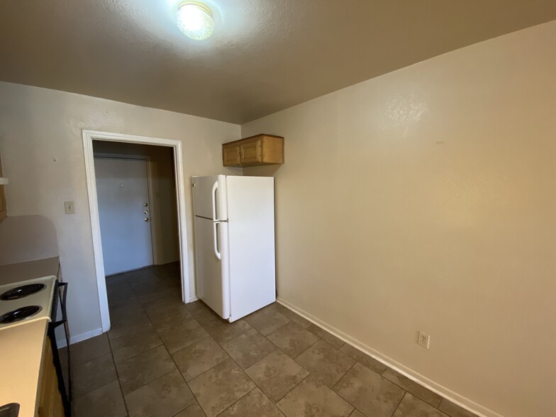 Building Photo - 1504 Benttree Dr