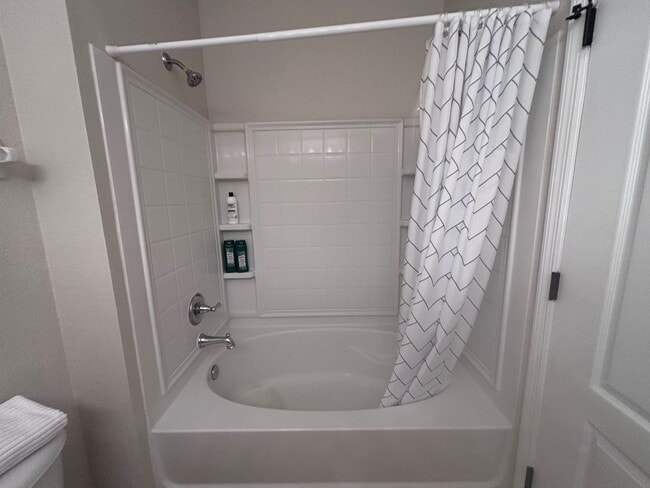 Building Photo - Resort Community Home