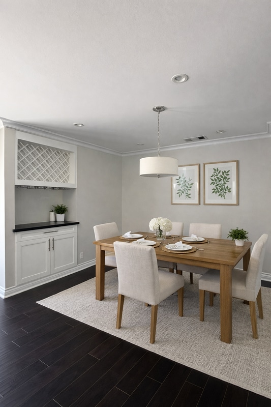 Building Photo - 19275 Cresthaven Ln