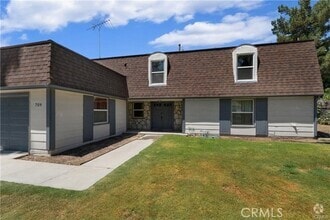 Building Photo - 759 Spruce St