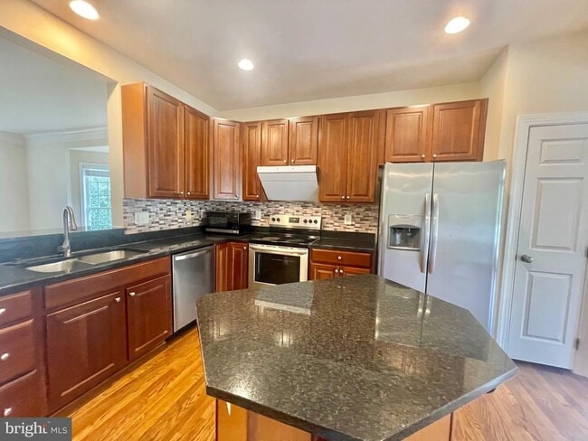 Building Photo - 3514 Tabard Ln