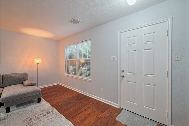 Building Photo - 2123 Gable Hollow Ln