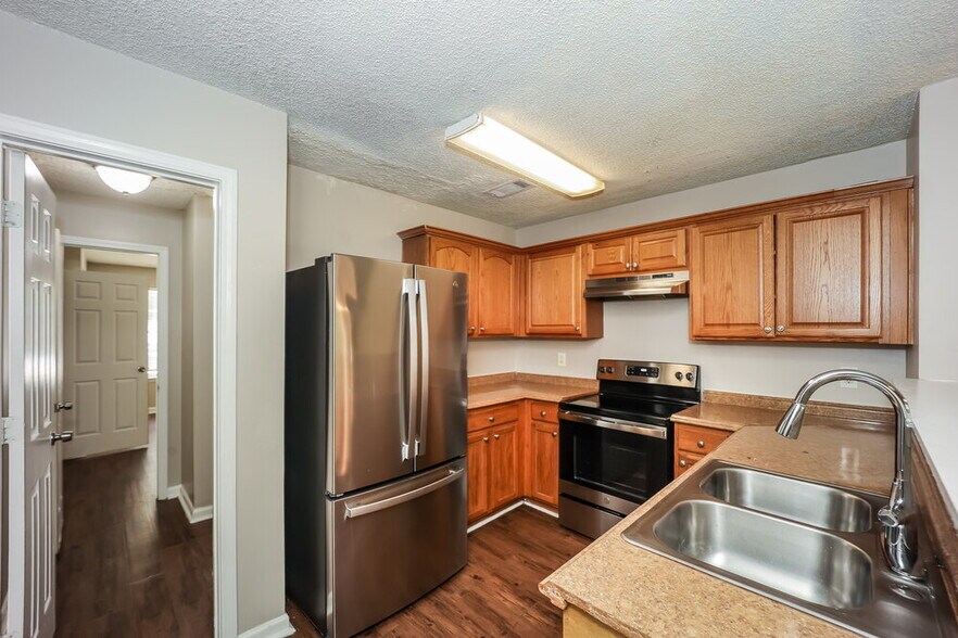 Building Photo - 1315 Maple Valley Ct