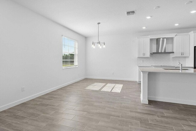 Building Photo - 6843 Cobia Cir