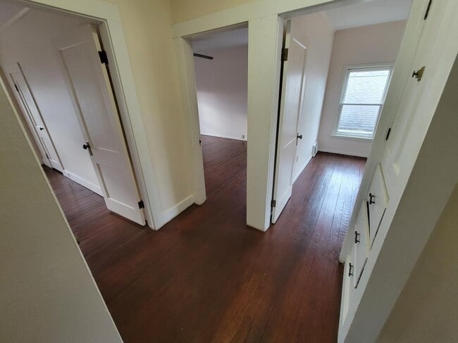 Building Photo - 3221 S Harrison St