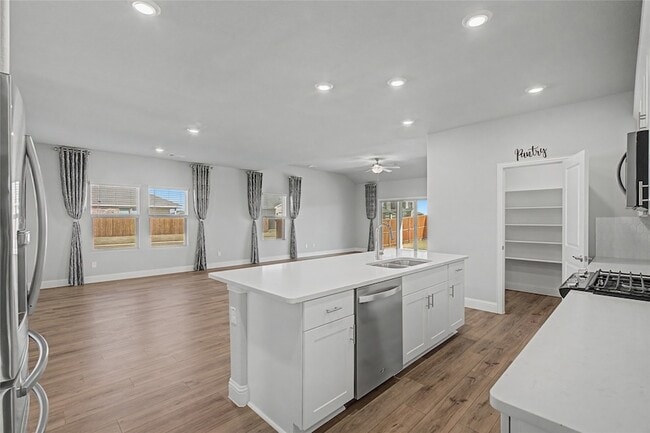 Building Photo - 2344 Bellatrix Dr