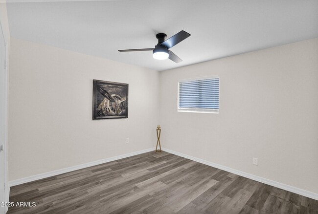 Building Photo - 301 N 87th St