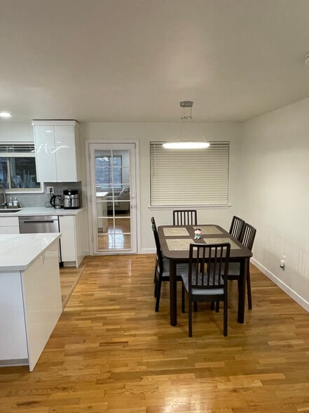 Building Photo - 18806 2nd Ave NW