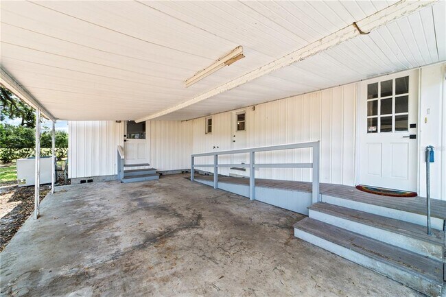 Building Photo - 5005 Lillian Lee Rd