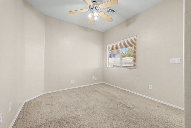Building Photo - Beautiful Single-Level 3 Bedroom, 2 Bathroom Home in Maricopa