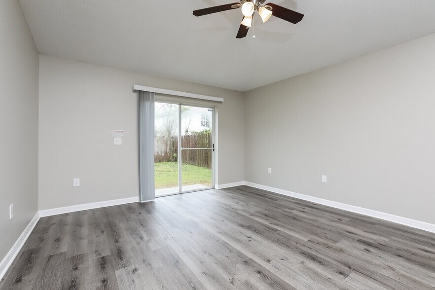 Building Photo - 3536 Stonefield Dr