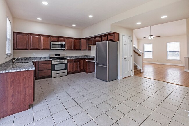 Building Photo - 3 bedroom, 2 bath in Wilmington