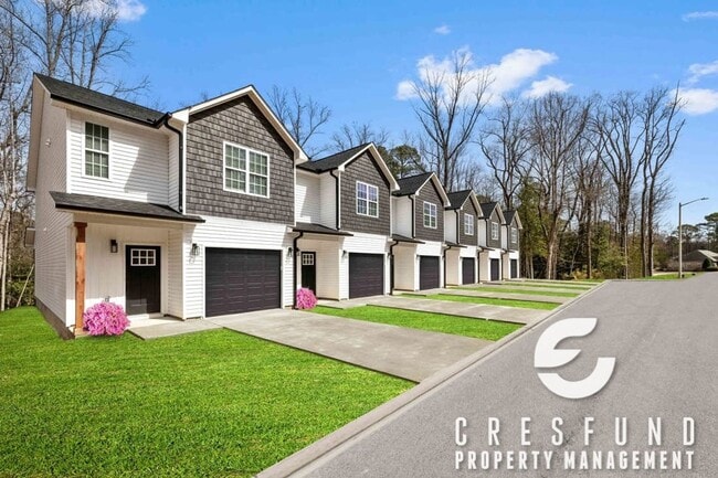 Building Photo - Luxury New 3BR Townhomes | Garage + Pool | 7 min to Fort Bragg